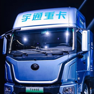 高举“可靠”大旗，科技创新引领，宇通重卡全系新品重磅上市！ ... ...